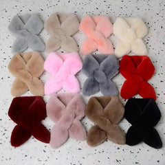 Winter New Fox Hair Scarf For Women Imitation Fur Collar Winter Versatile Thickened Warm Scarf Short Woolen Cross Neckerchief